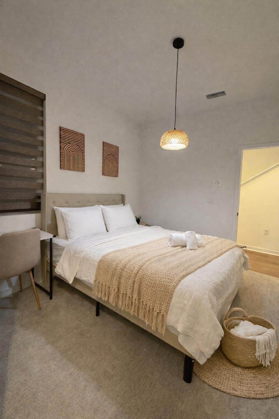 85 hotel Vacation rental in Eastvale