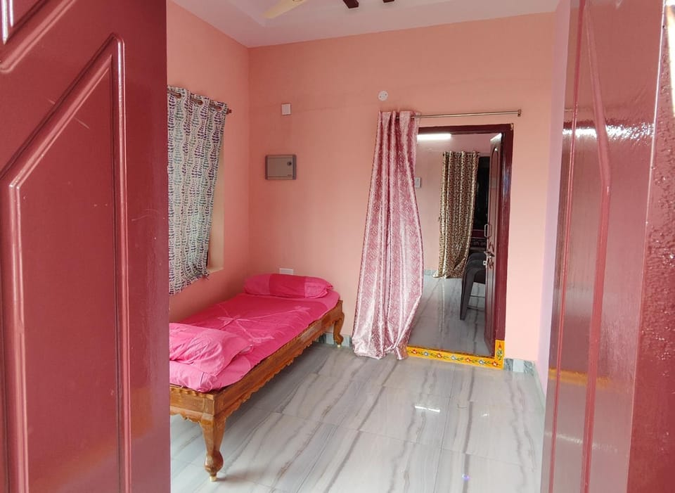 AVI Homestay Palakollu Apartment in Telangana