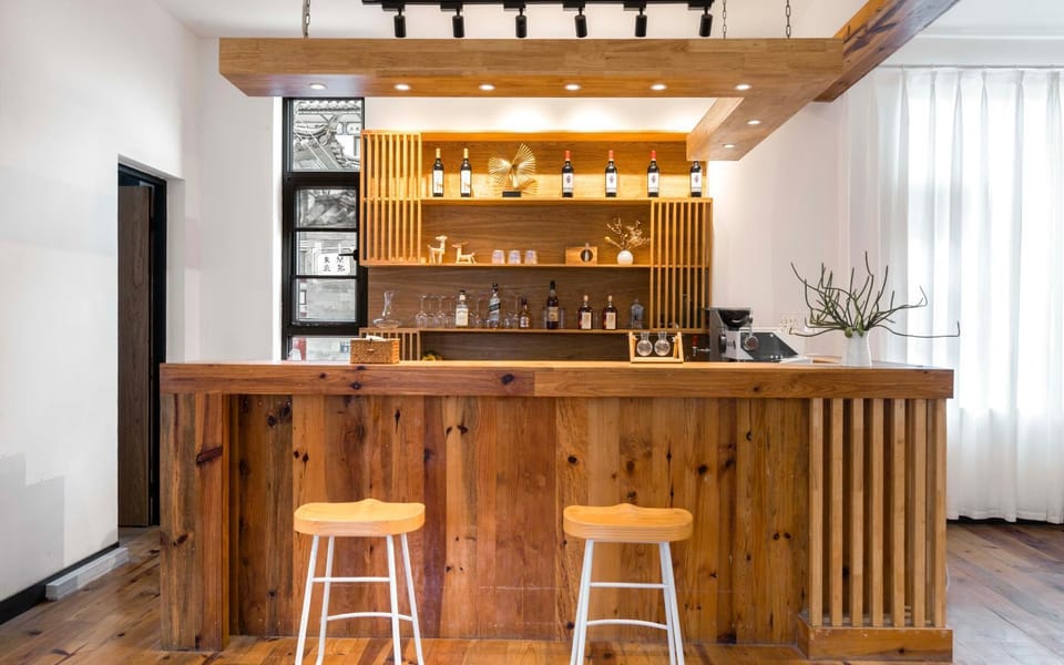 Lounge or bar