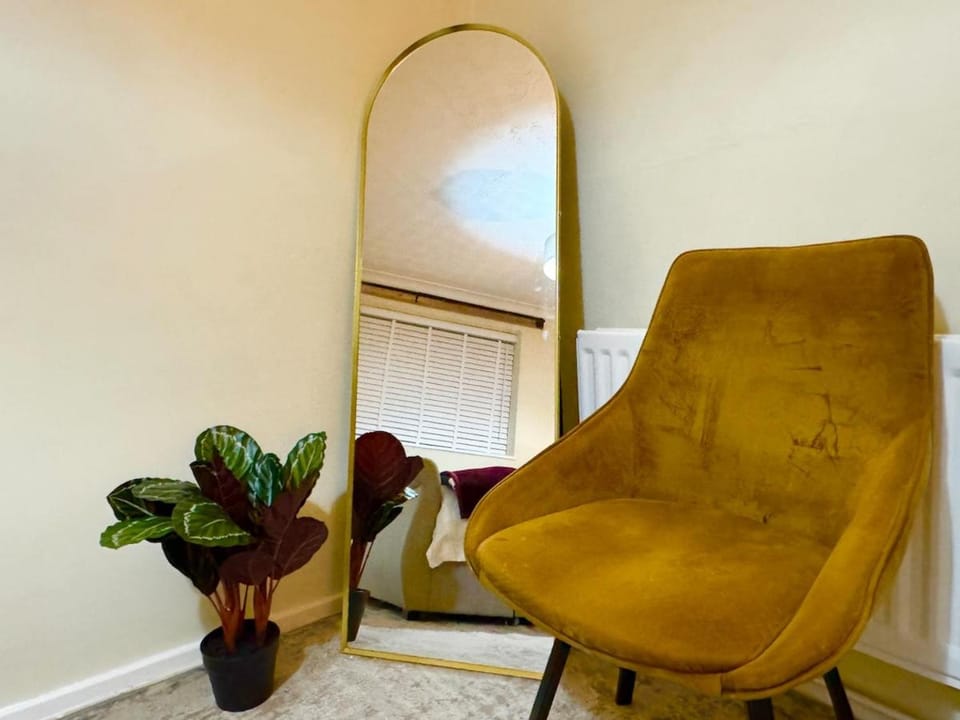 Hollybush House Apartment in Welwyn Garden City