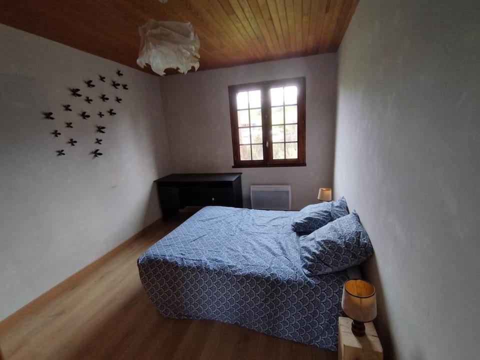 Maison typique avec 3 chambres pour 6 à 8 personnes House in Auvergne-Rhône-Alpes