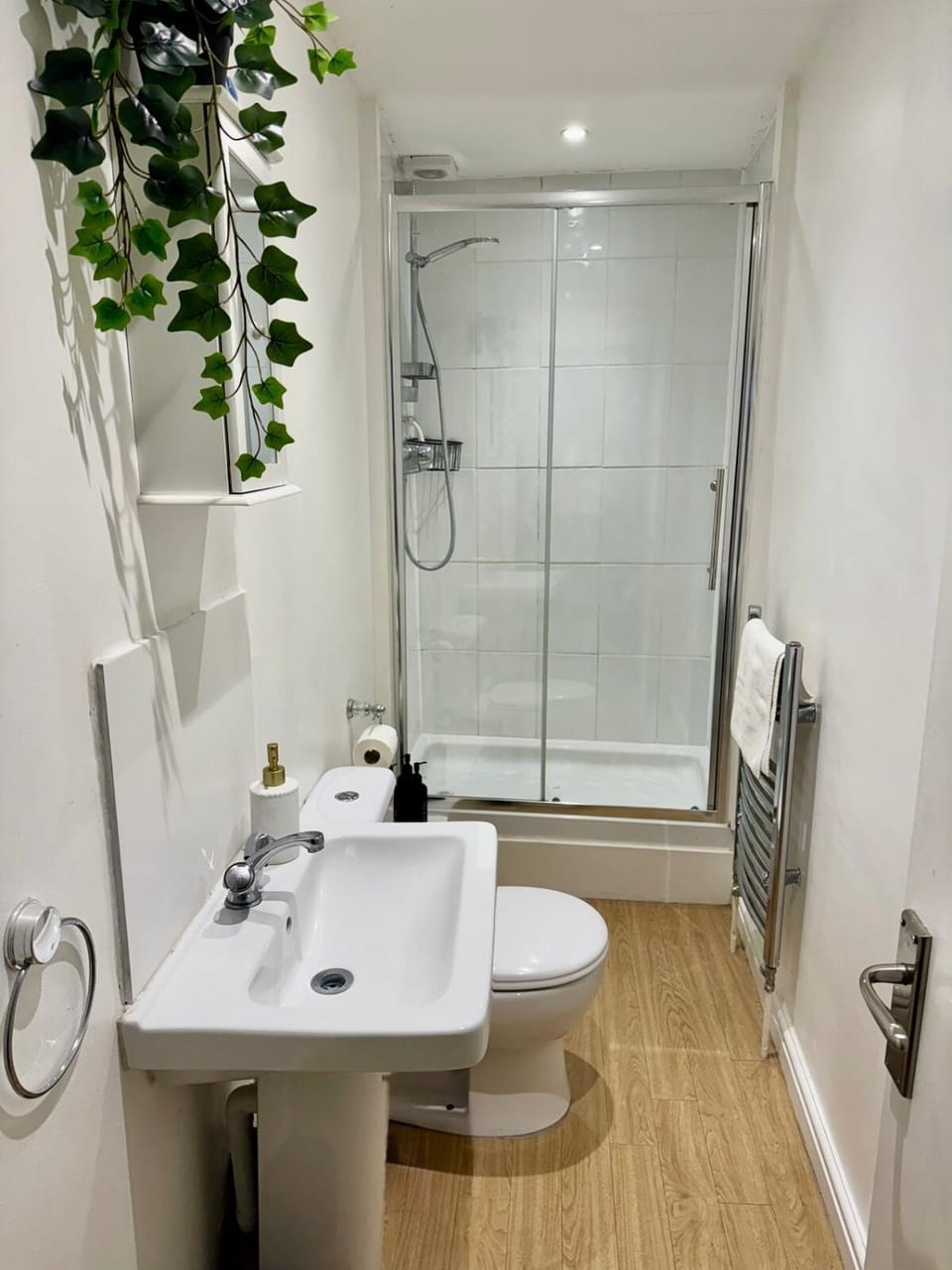 Charming 6 Bed Flat in Bedminster - Sleeps 8 Apartment in Bristol