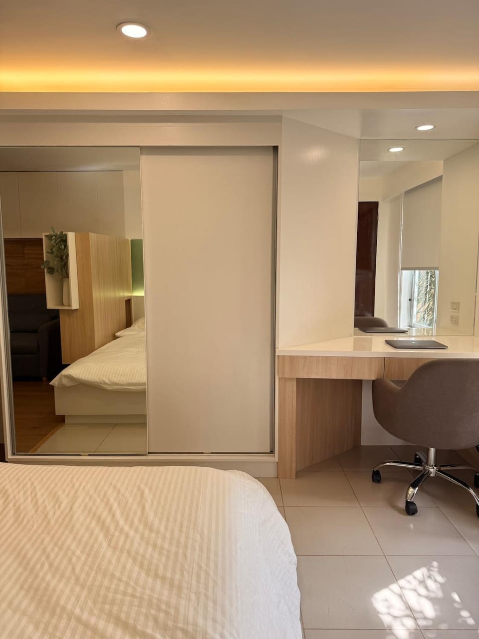 Cloudy studio type flat in Mandaue city Apartment in Lapu-Lapu City