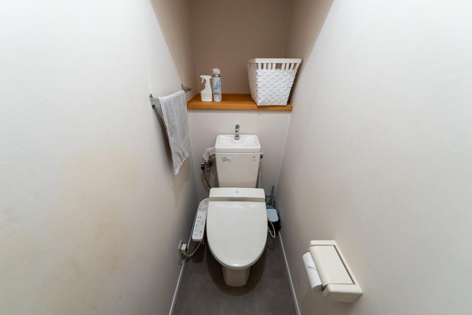 Toilet