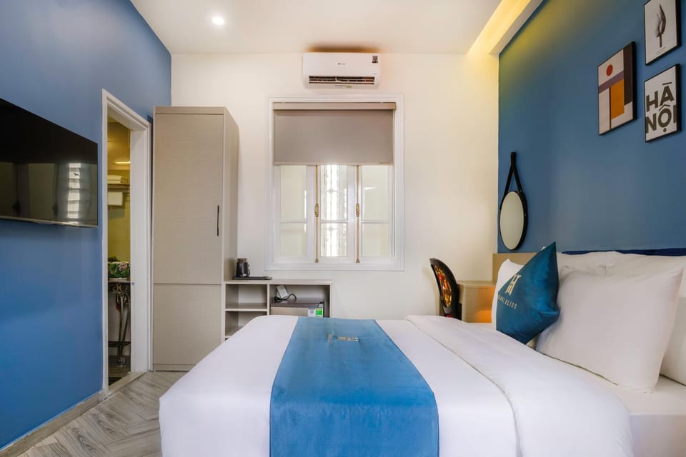 Bed, TV and multimedia, Photo of the whole room, Bedroom, air conditioner