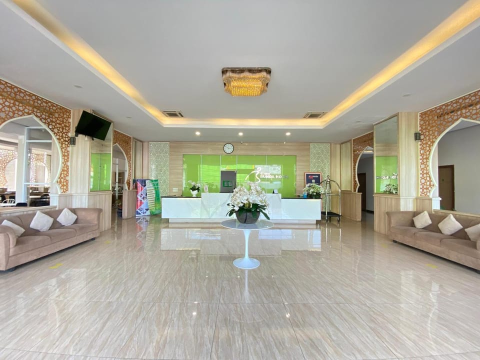 Grand Bunda Hotel Syariah Bukittinggi Powered By Archipelago Hotel in West Sumatra, Indonesia