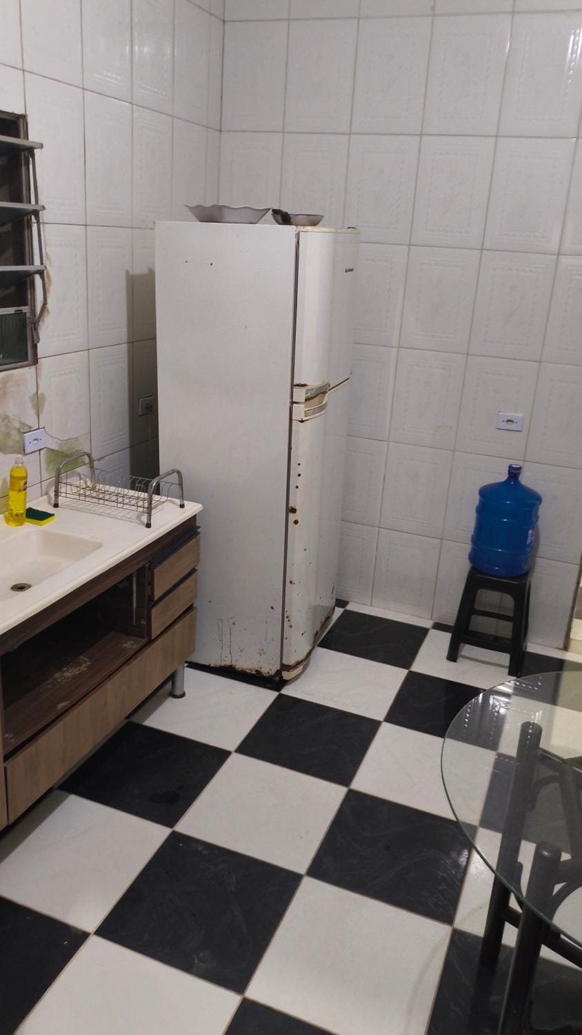 Casa2 a 7 minutos da praia Da ENSEADA de carro e 25 minutos de pé mais ou menos 2 Km da Praia House in State of São Paulo