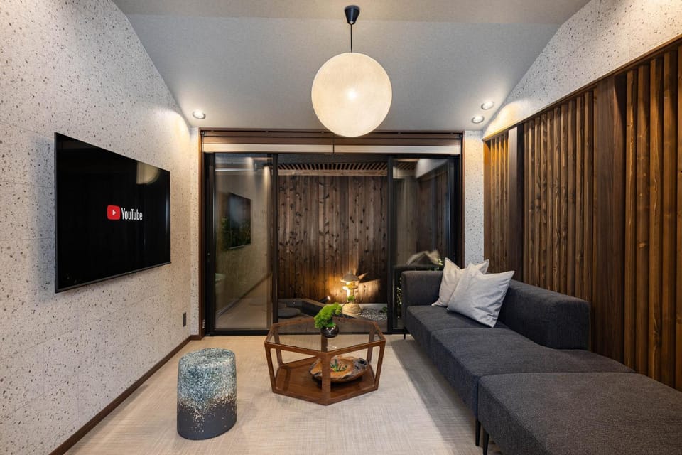 TV and multimedia, Living room