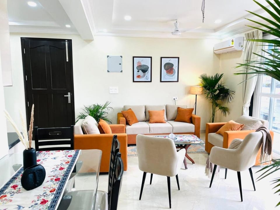 Living room, Seating area, air conditioner