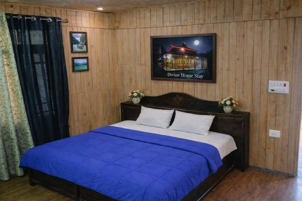 Property building, Photo of the whole room