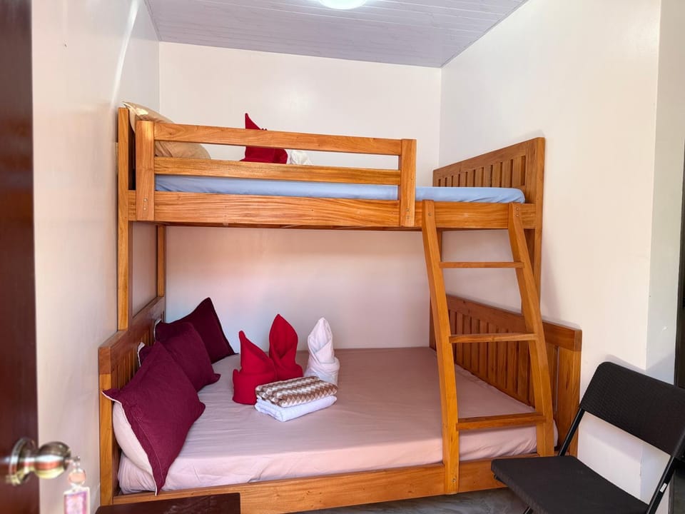 Sitas Transient Baguio City Apartment in Baguio