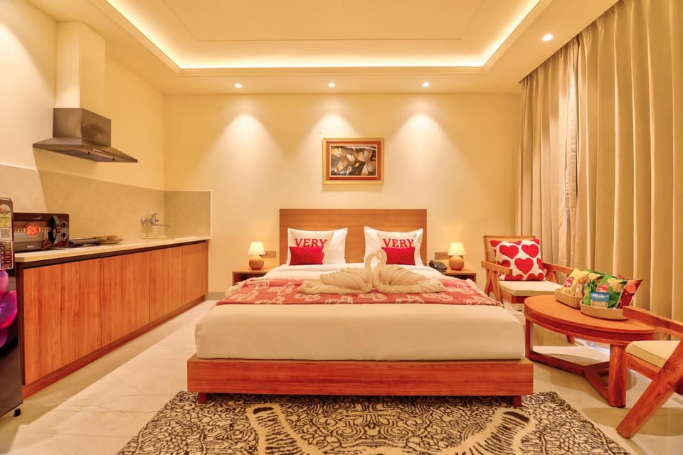 Bed, Bedroom, kitchen