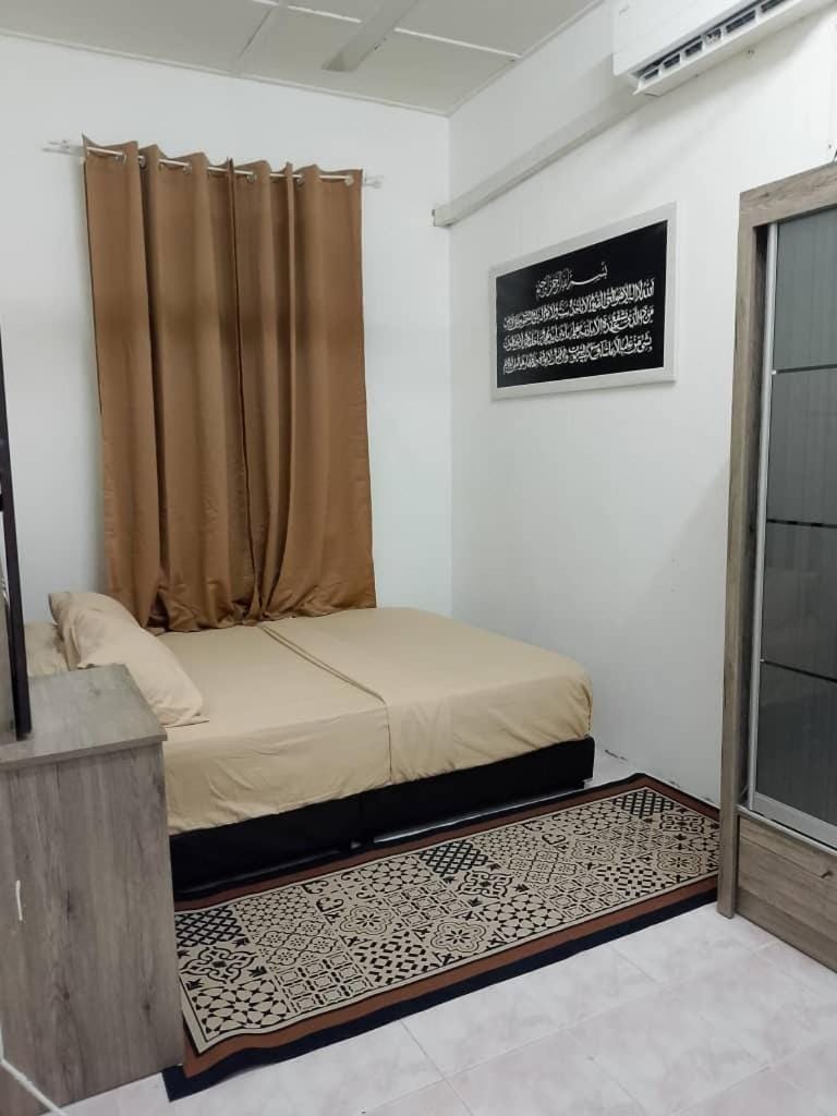Tipika Guest House - di Pasir Pekan sempadan 3 Daerah KB, Pasir Mas & Tumpat House in Malaysia