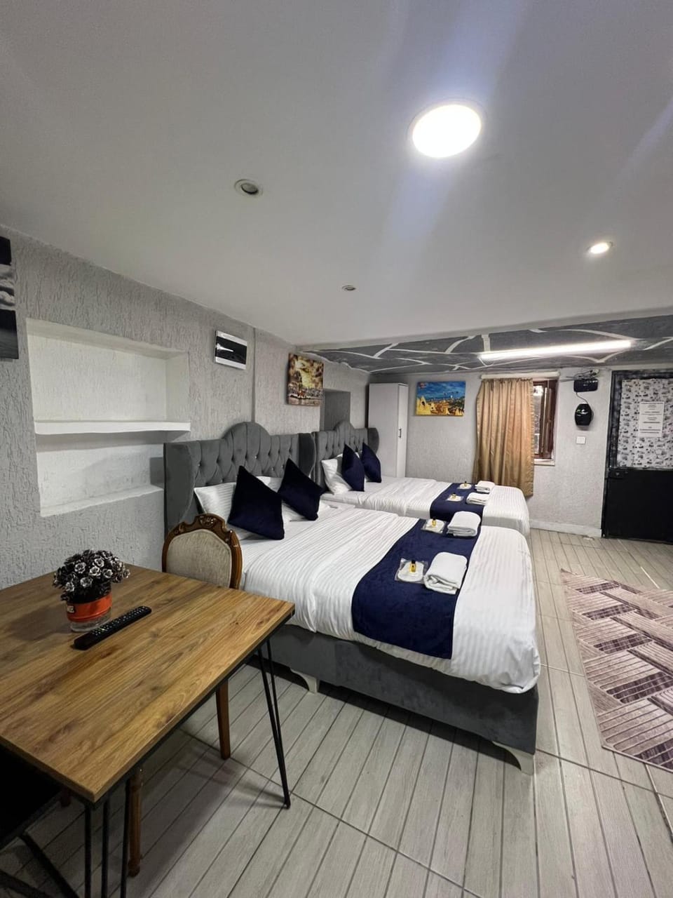 TV and multimedia, Photo of the whole room, Seating area, air conditioner