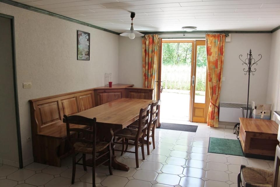 le chant de la rivière Apartment in La Bresse