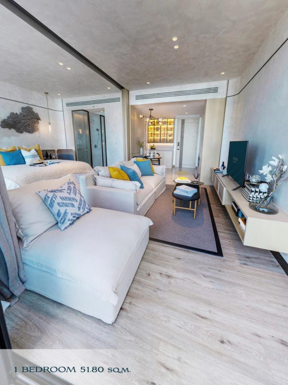 Ultra-Luxury Sea View Suite at AROM Pattaya Apartment in Pattaya City