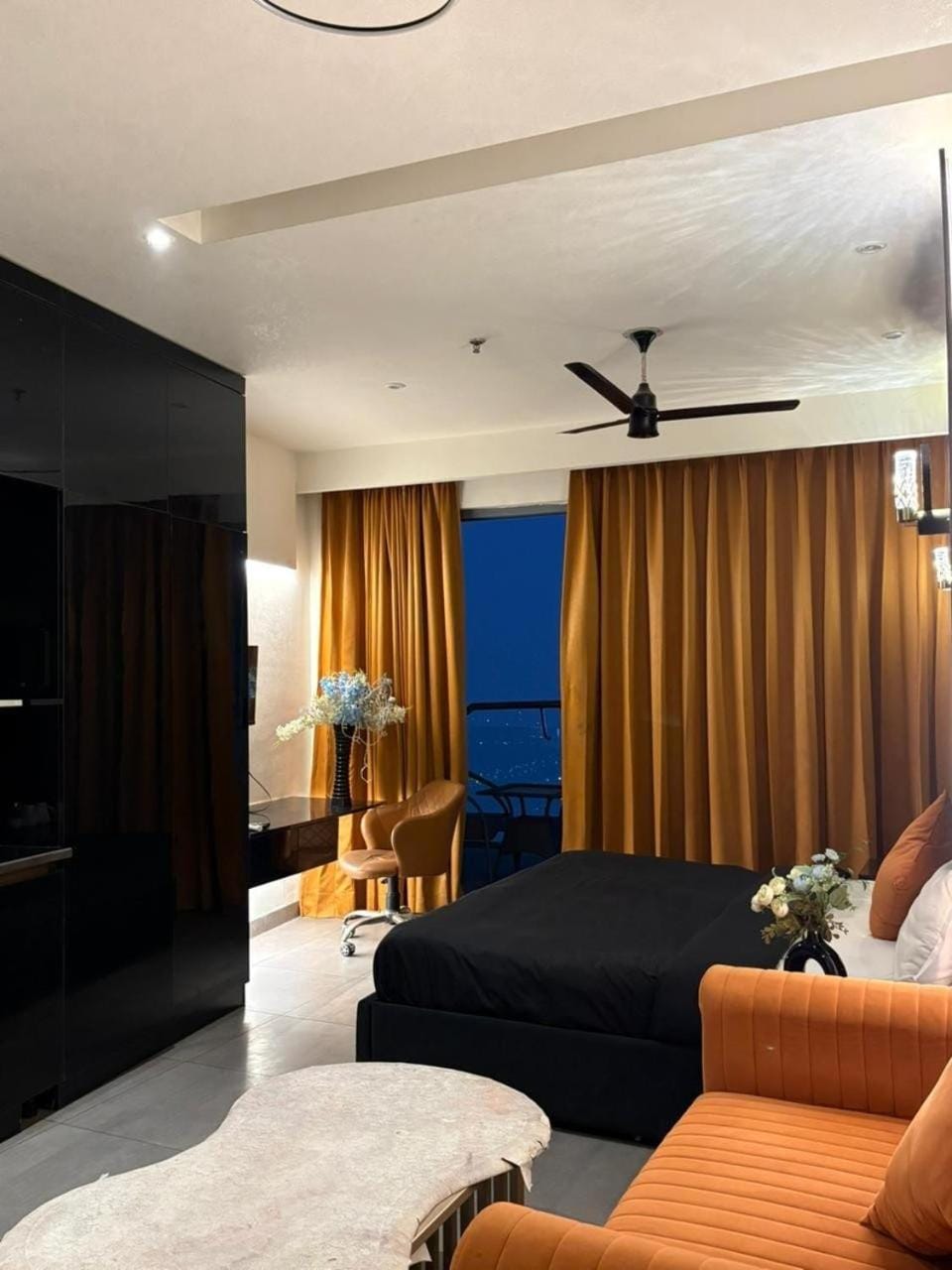 Vita Bella House -Beautiful Life Apartment in Noida