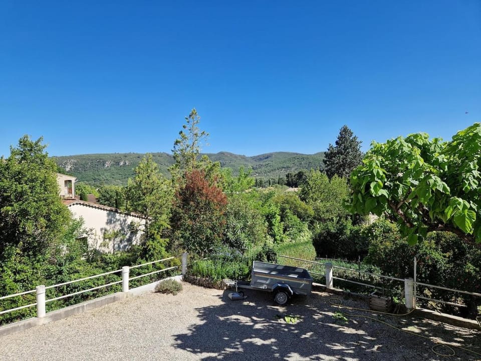 Charmante Maison de Vacances House in Gréoux-les-Bains