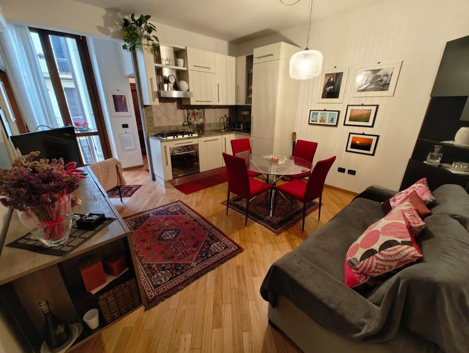 TV and multimedia, Living room, Dining area, heating, air conditioner