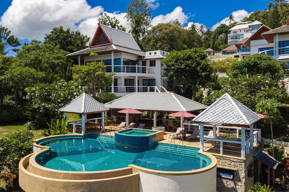 Property building, Day, Natural landscape, Garden, Garden view, Pool view, Swimming pool, sunbed