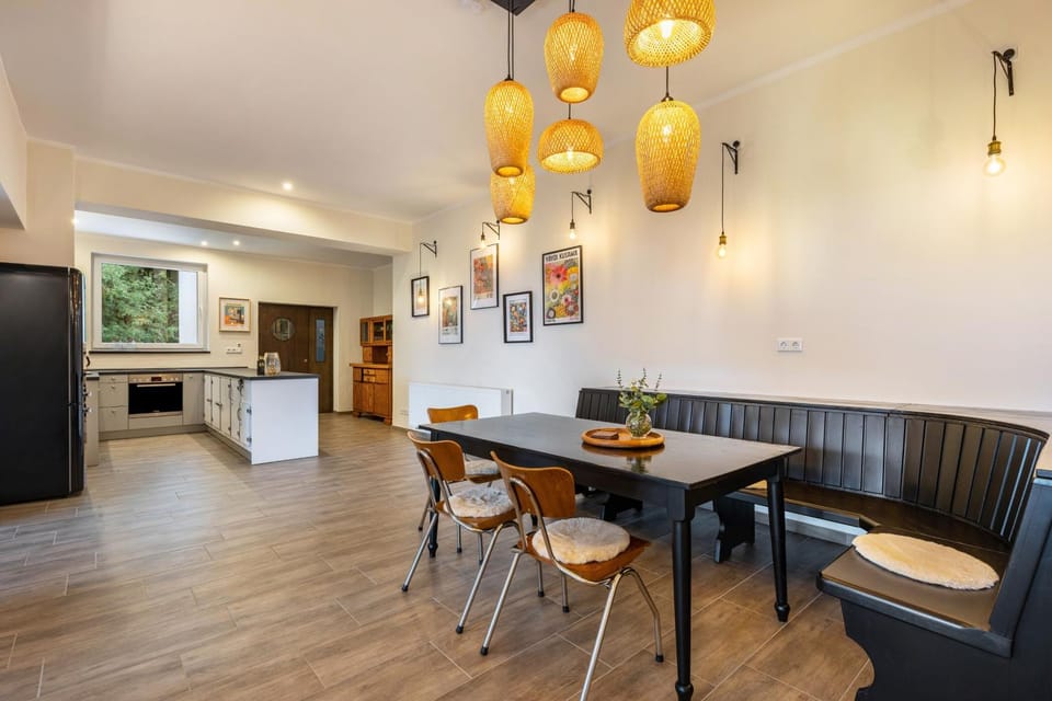 Suiten im Alten Berghotel Theresia Apartment in Sundern