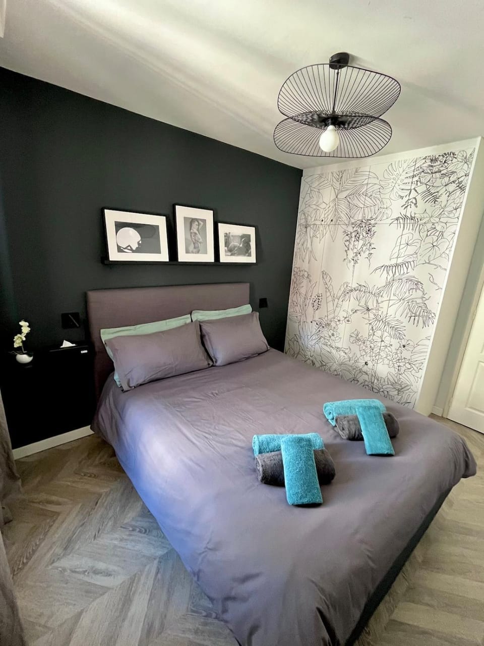 Bed, Bedroom