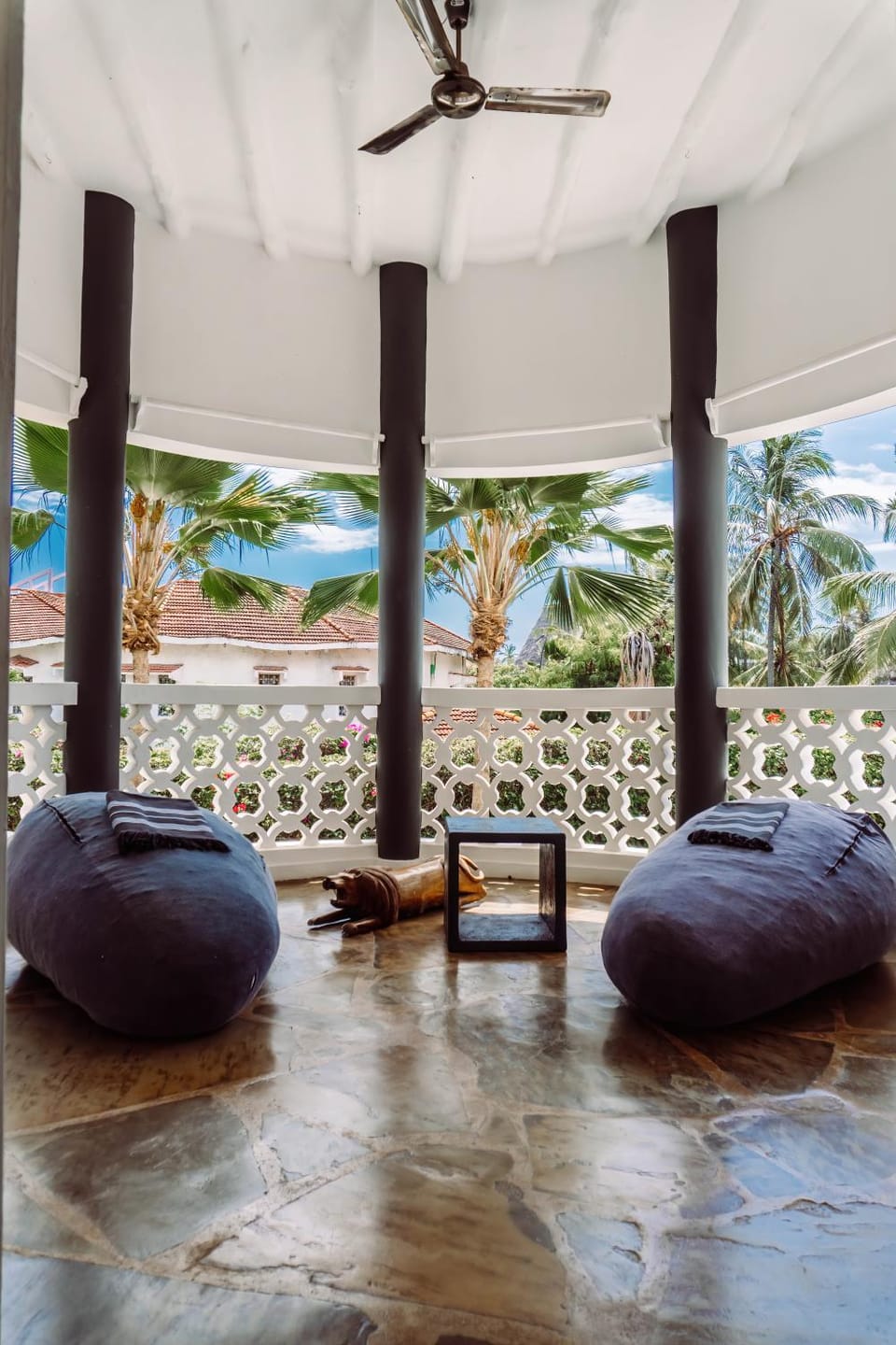 Patio, Day, View (from property/room), Balcony/Terrace, Seating area, Garden view