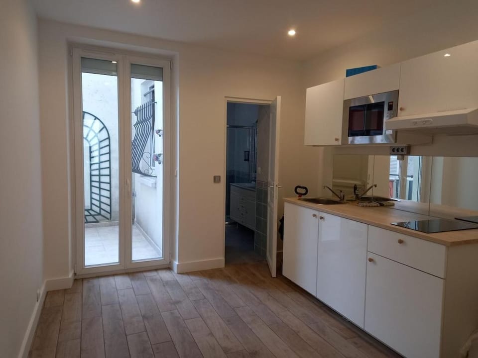 Rêves de jardin -SV242- Centre Vincennes avec Terrasse Apartment in Vincennes
