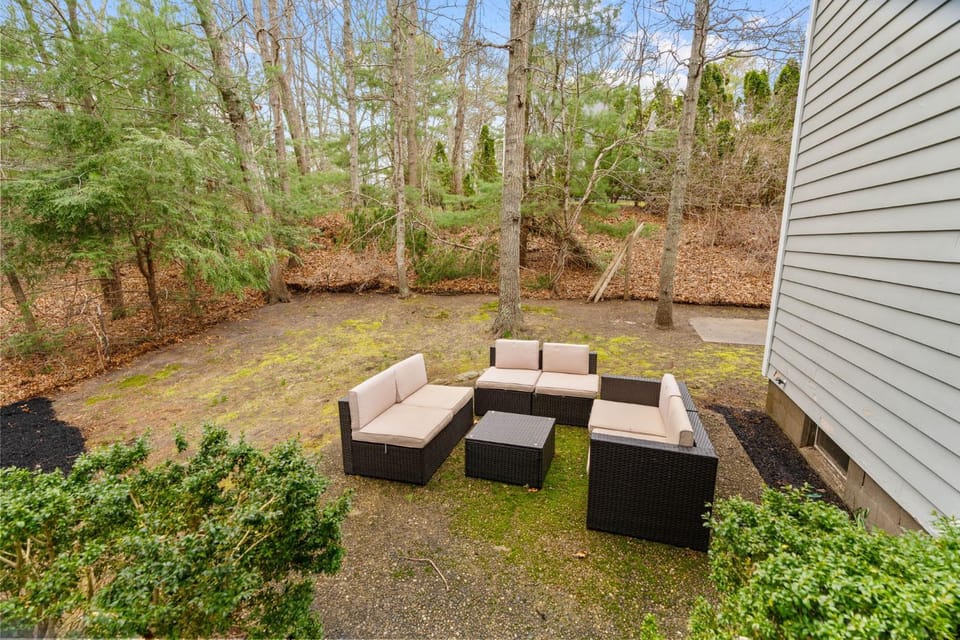 Falmouth Paradise 4BR FirepitFireplace House in East Falmouth