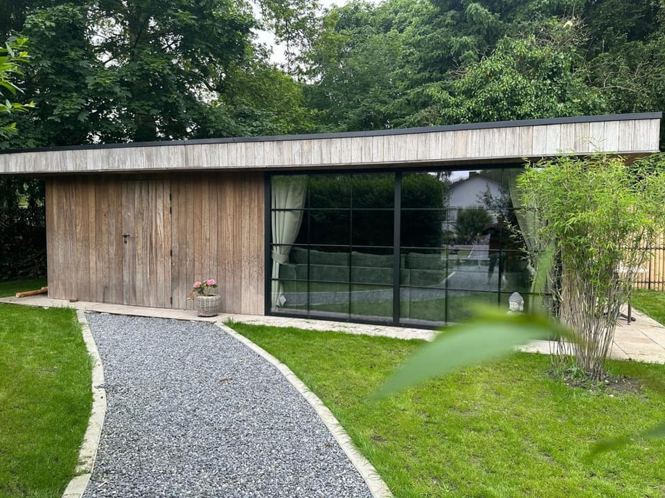 maison Clavita Bed and Breakfast in Flanders