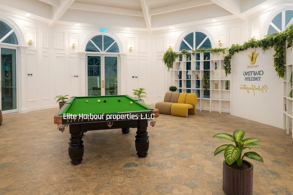Luxury Apartment in Vincitore Benessere, Dubai Apartment in Dubai
