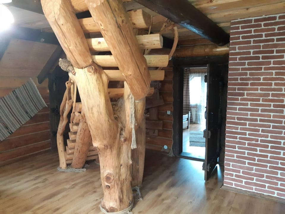 Guest House Dikiy Zrub Vacation rental in Ukraine