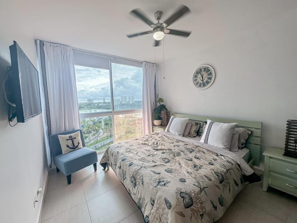 Playa Blanca 3BR w Lagoon View and Huge Balcony Apartment in Rio Hato
