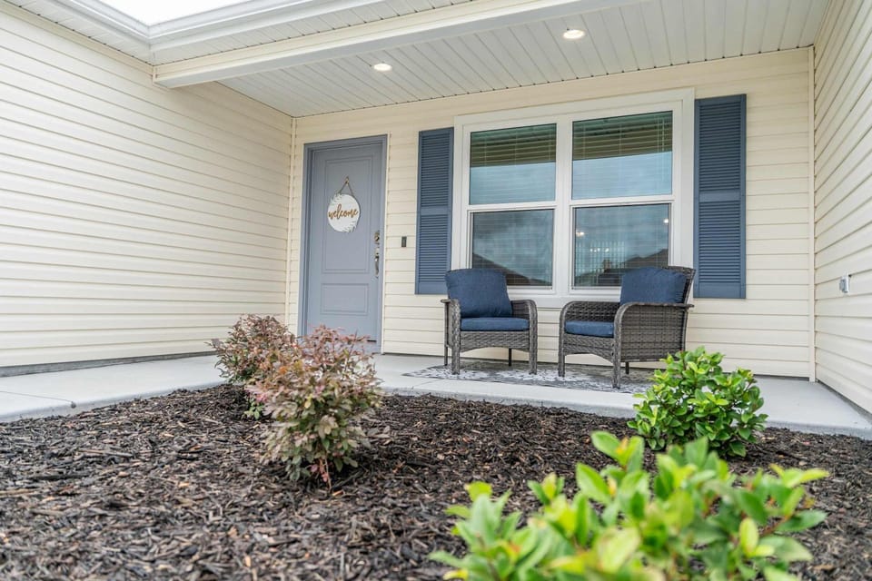 Bougainvillea Place- Brand New! House in Wildwood