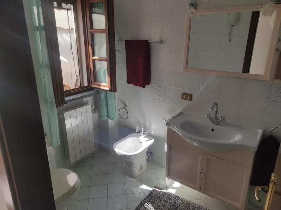 Casa nel Verde in Collina con Terrazzo Vista Mare House in Camaiore