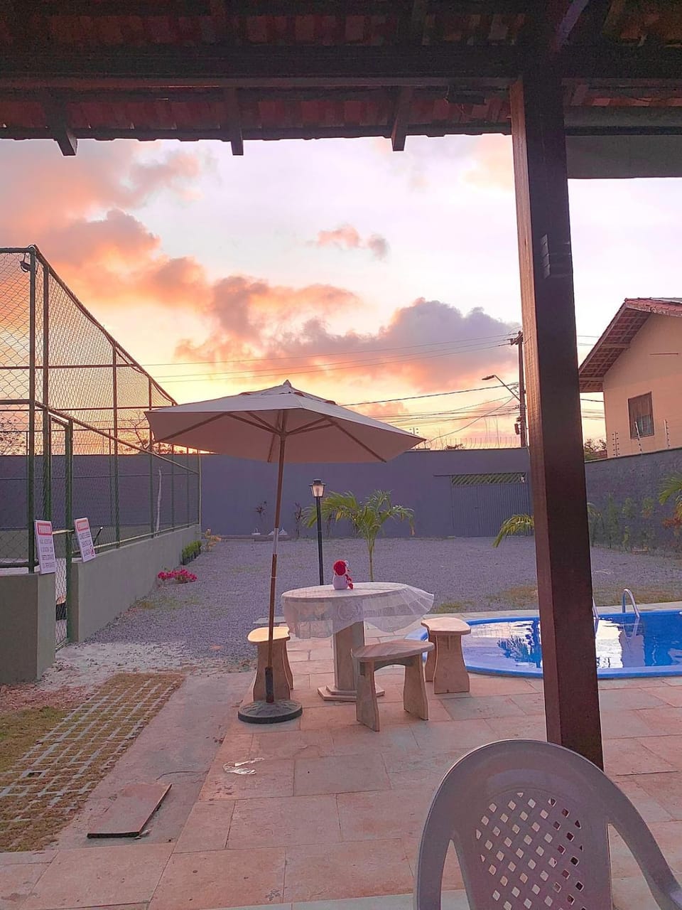 Chalet 4 Suites Event Hall Close to the Beach House in São Luís