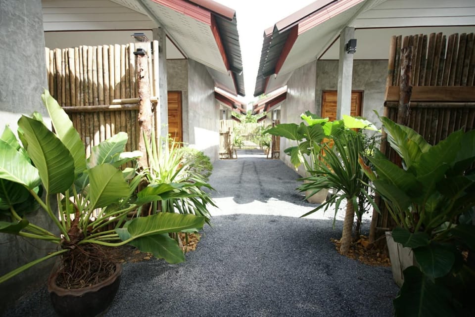 Krabi Aonang happy resort Country House in Krabi Changwat