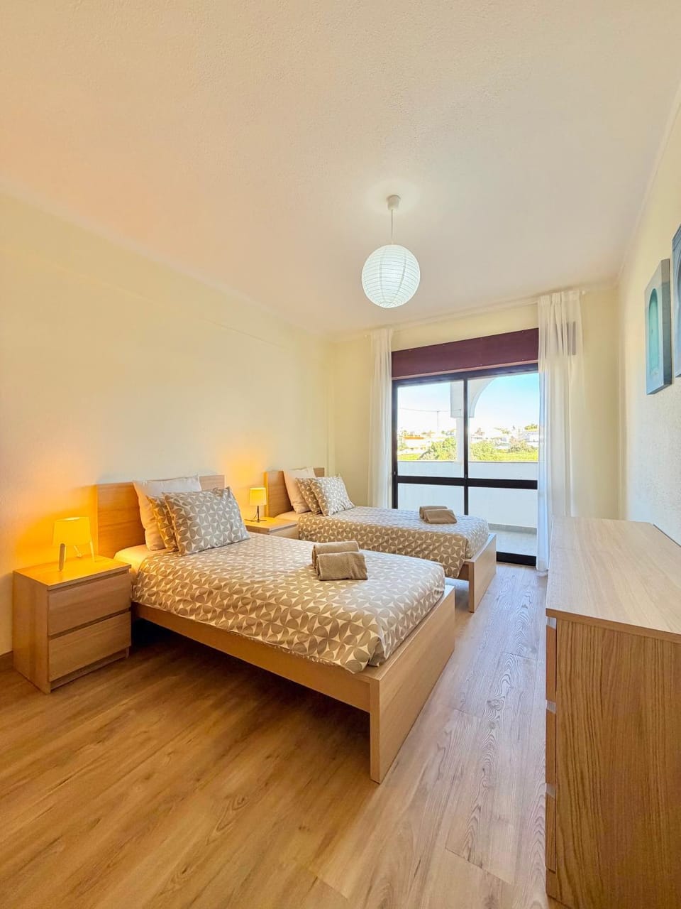 Apt CV - with pool and 200 meters from beach Apartment in Porches