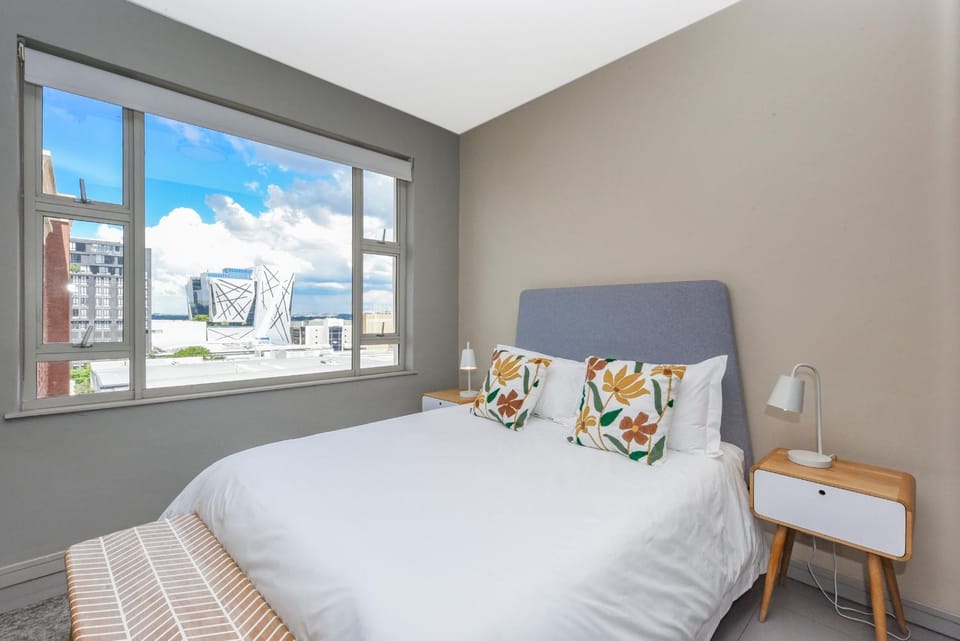Tyrwhitt Luxe Apartment in Central Rosebank Apartment in Johannesburg