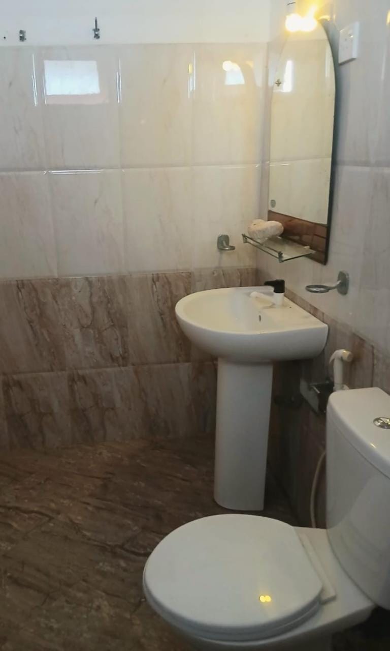 chamika house Vacation rental in Kamburugamuwa
