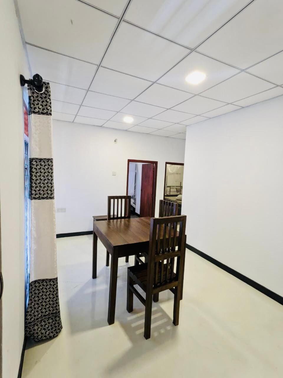 The peace house Apartment in Kamburugamuwa