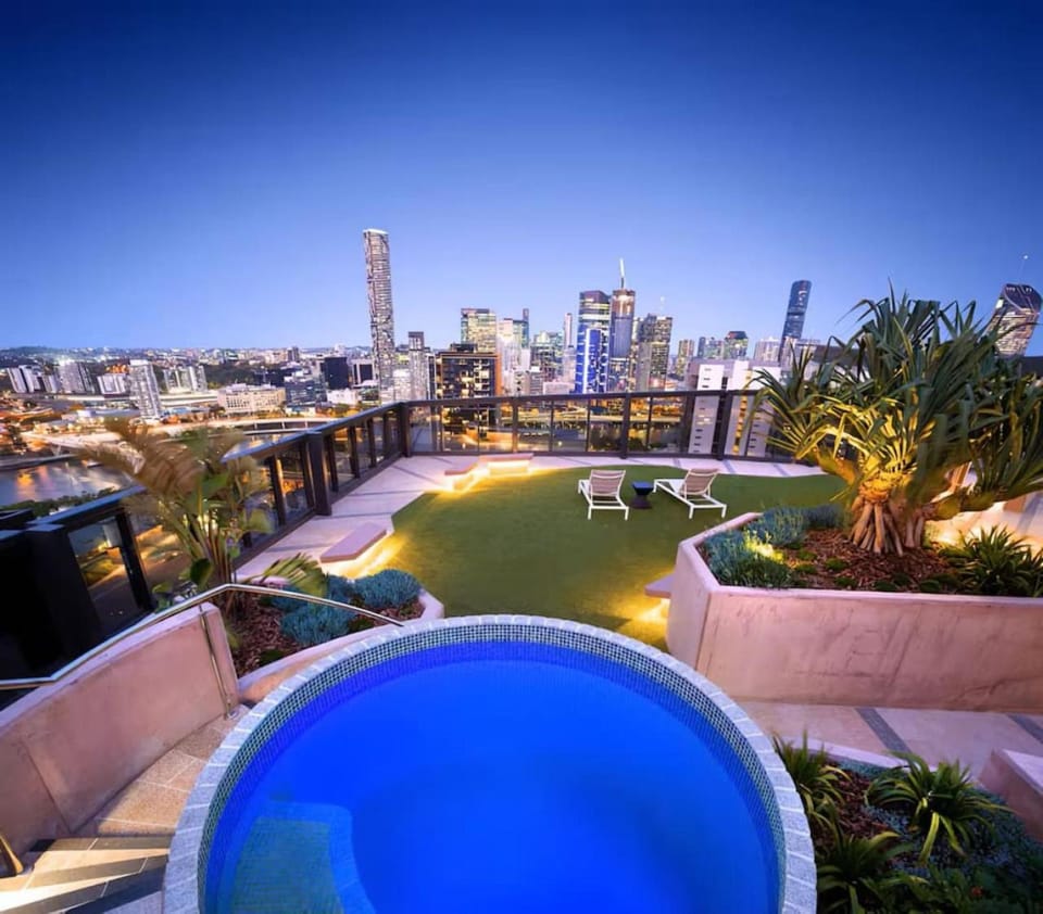 Zen Suite Cozy 1 Bedroom with 2 Beds Spa Pool Gym Sauna Apartment in Brisbane City