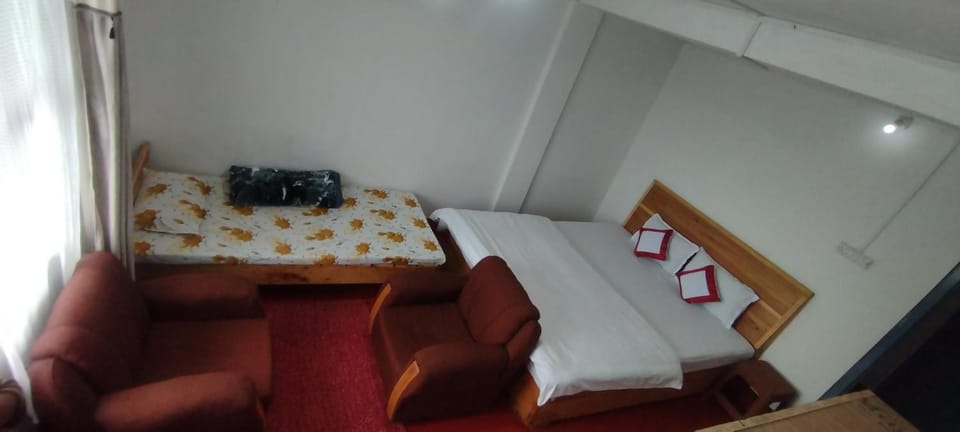 Travellers homestay Bed and Breakfast in Bangladesh