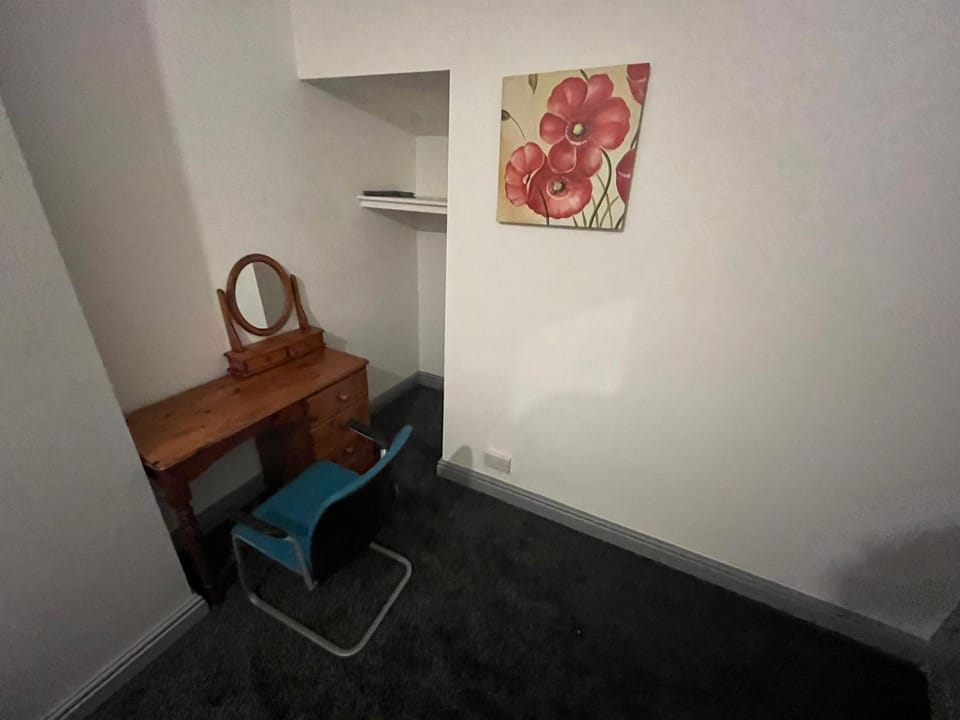 Heath Lodge apartment Apartment in Newcastle-under-Lyme