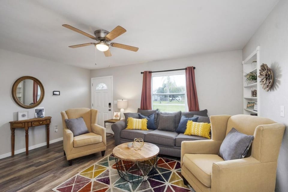 Cheerful residential home with boat launch access House in Bradenton