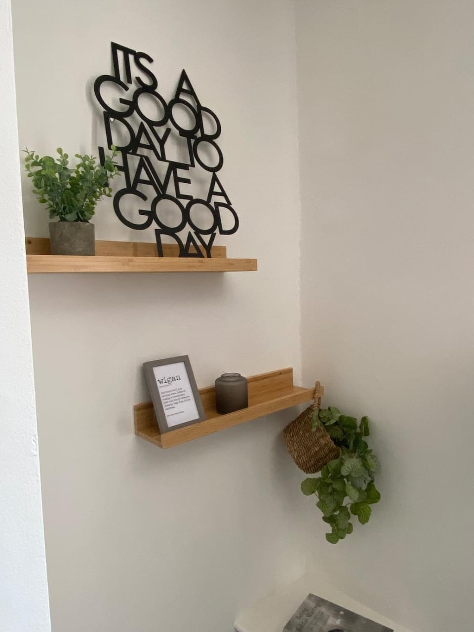 Slick Space for a Wigan Stay - 5 Minutes from M6 and M58 Motorways House in Wigan