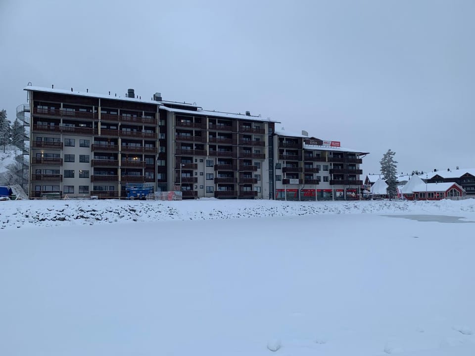 Property building, Day, Winter