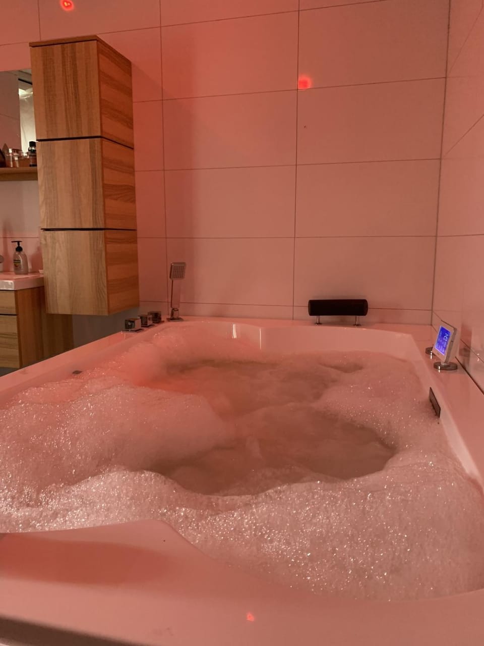 Hot Tub, Bathroom, Spa and wellness centre/facilities, Other, Bath