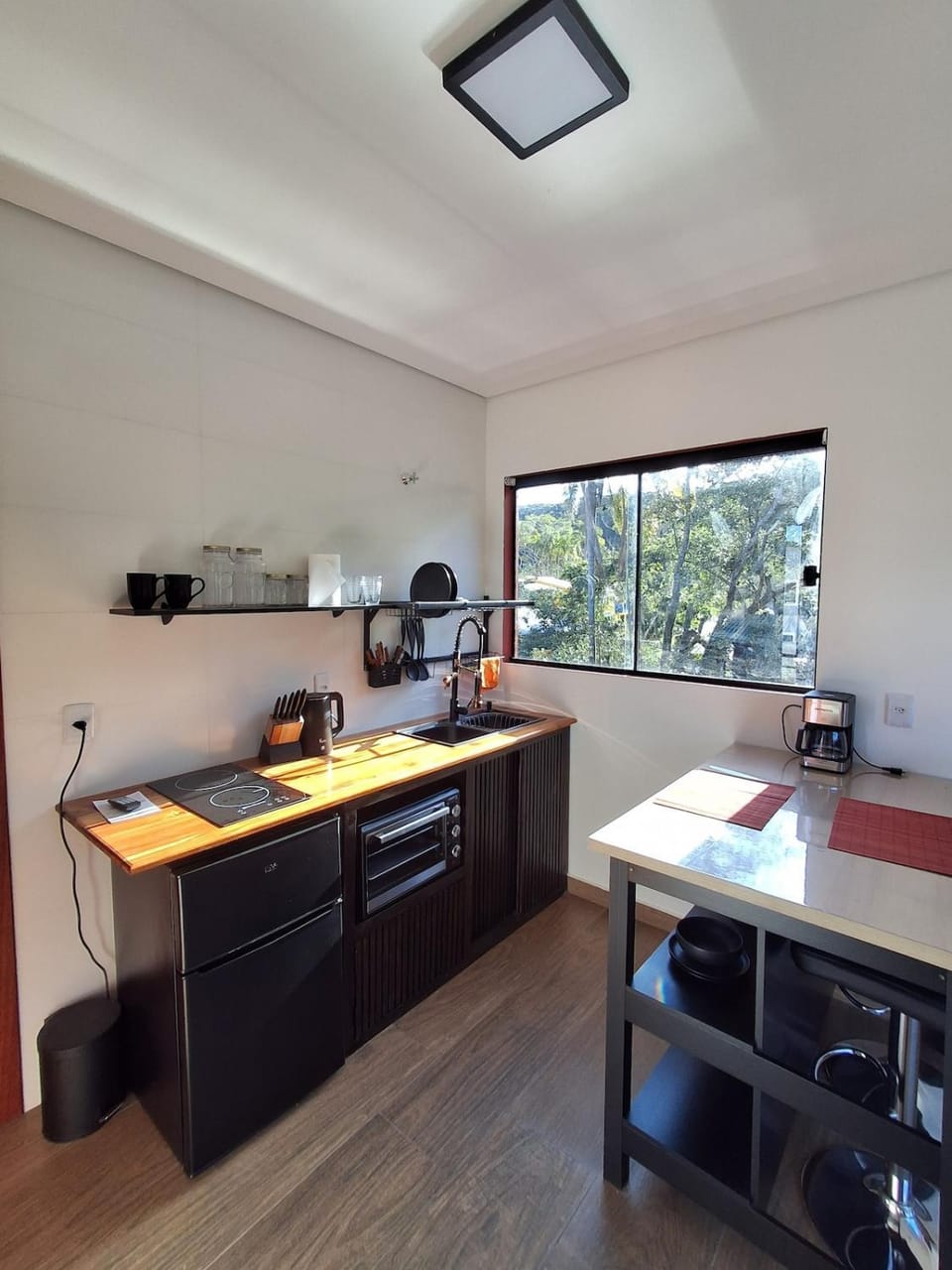 Apartamento moderno em excelente localização Campeche Rio Tavares WIFI AR condiconado Apartment in Florianopolis