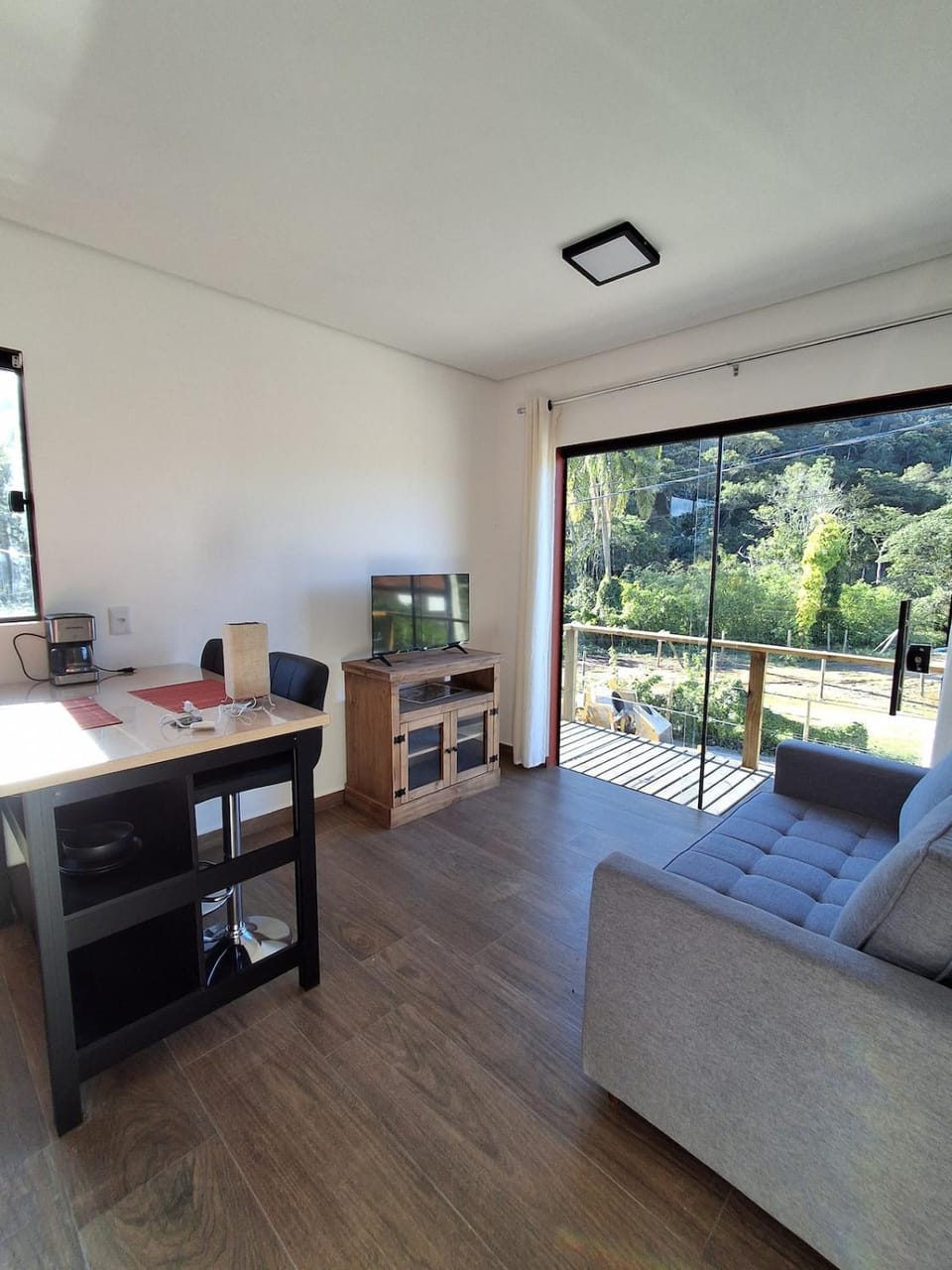 Apartamento moderno em excelente localização Campeche Rio Tavares WIFI AR condiconado Apartment in Florianopolis